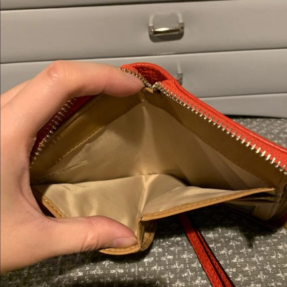 Coach wristlet - Picture 3 of 6